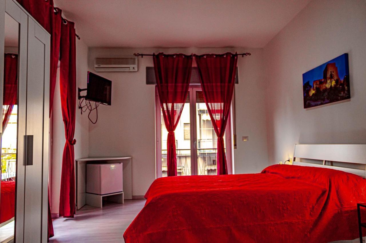 Bed End Breakfast Mediterraneo Scalea Kültér fotó