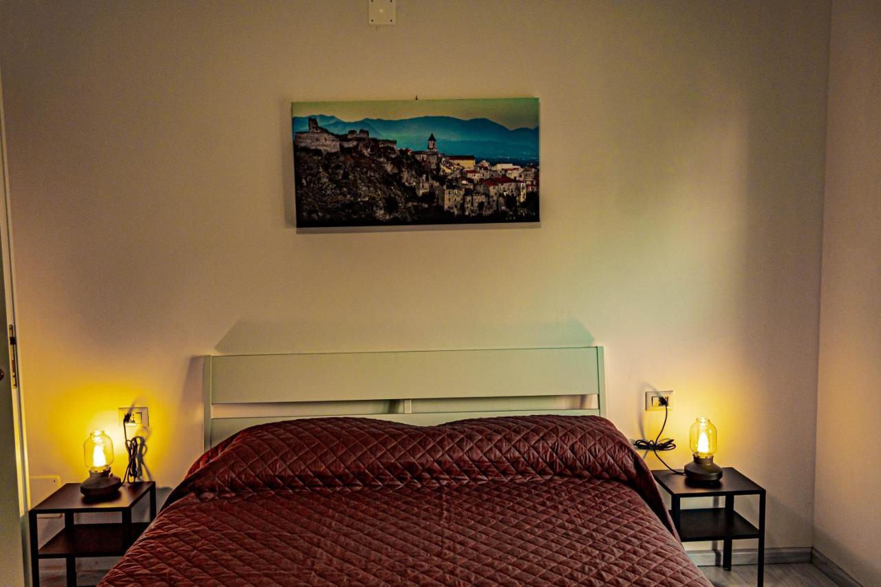 Bed End Breakfast Mediterraneo Scalea Kültér fotó